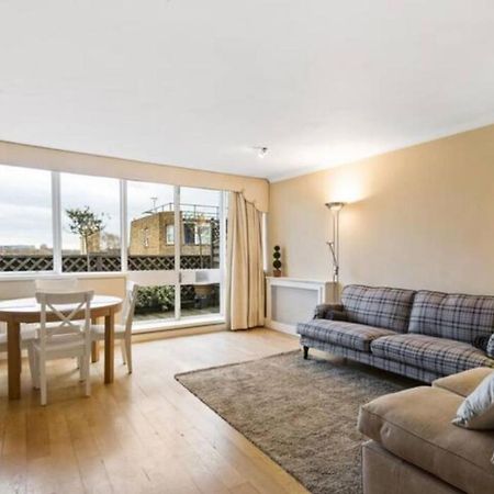 Bright 2 Bedroom Near The Natural History Museum ロンドン エクステリア 写真