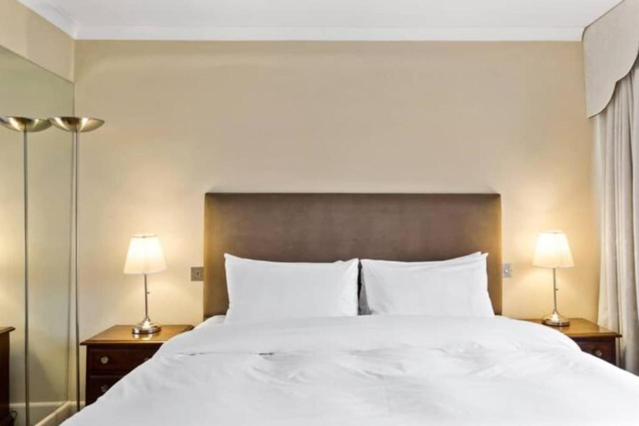 Bright 2 Bedroom Near The Natural History Museum ロンドン エクステリア 写真